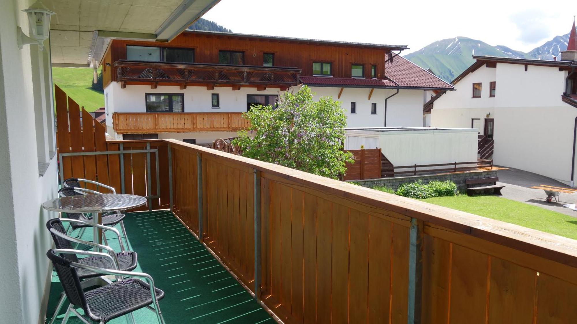 Landhaus Cornelia Berwang Exterior photo