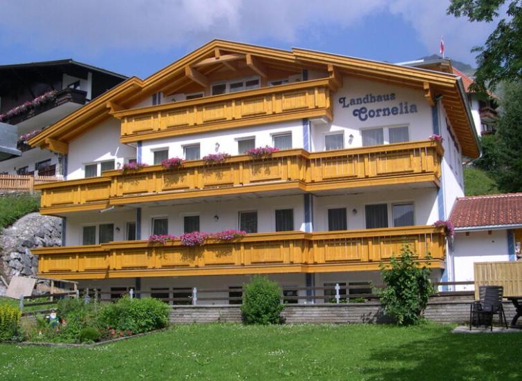 Landhaus Cornelia Berwang Exterior photo
